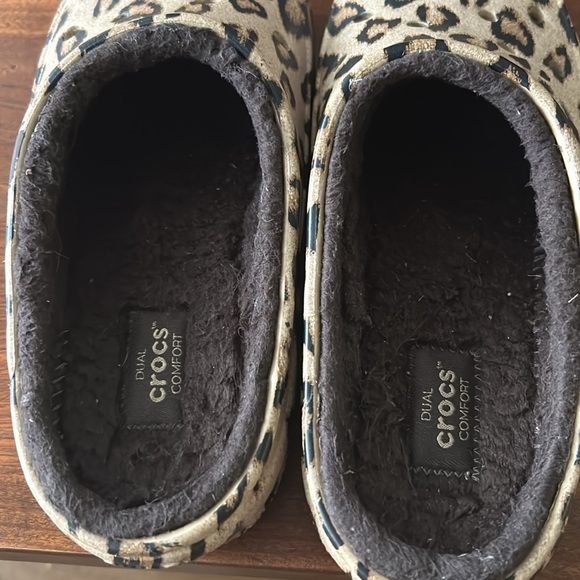 Leopard print lined Crocs - Picture 5 of 7